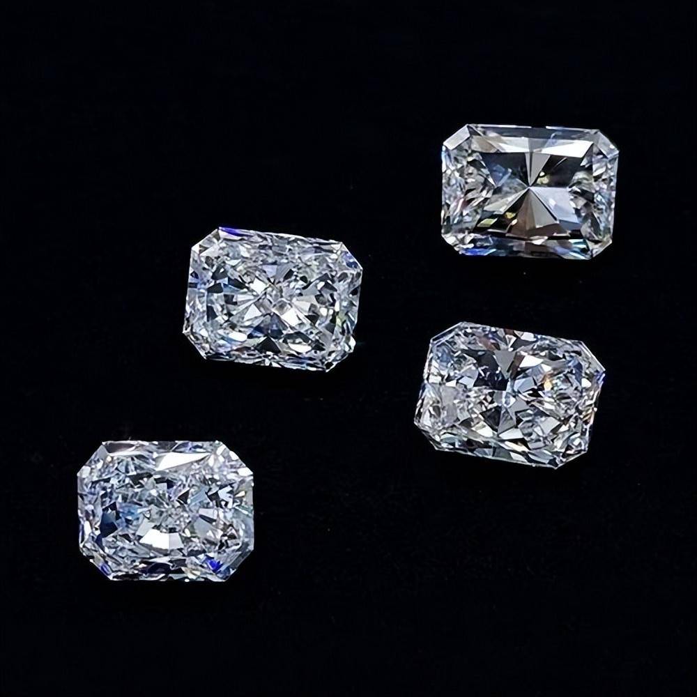 钻石常见的仿造品，如何鉴别钻石的真假？  第4张