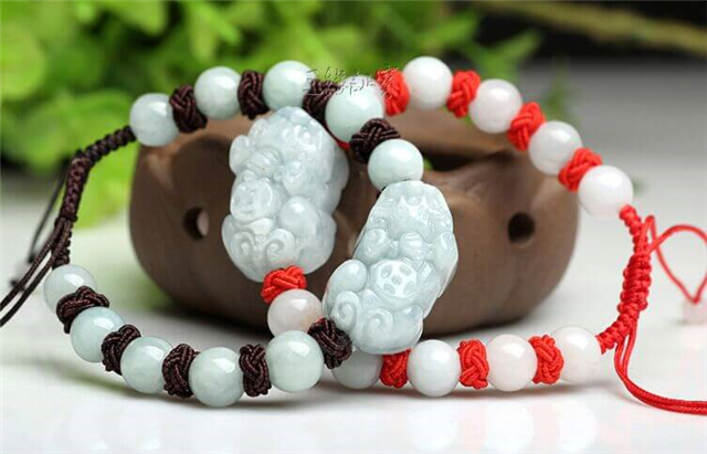 紫罗兰糯米种手镯价格翡翠貔貅手链价格贵不贵？这些挑选技巧你要了解！   第3张