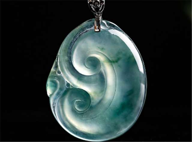 翡翠c货值多少钱什么是翡翠的种水？本文为你一一解析！   第1张