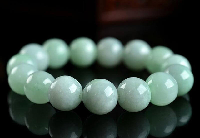 涨知识，原来翡翠手串的功效这么多！(图文)   第2张
