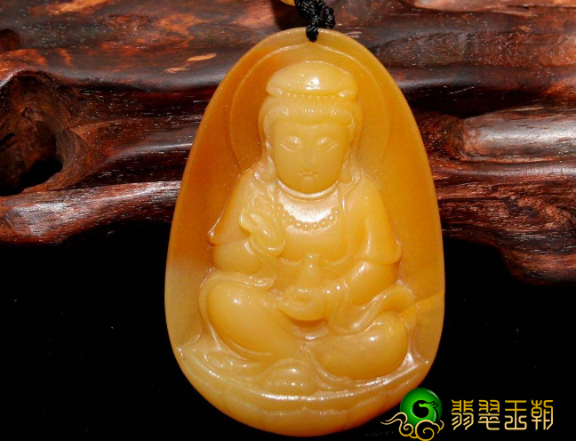 翡翠手镯多大空隙黄龙玉是不是比黄翡好些？客观事实意想不到   第2张