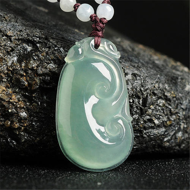 翡翠蓝水料价格佩戴翡翠如意有禁忌吗？讲讲适合什么人佩戴！   第1张