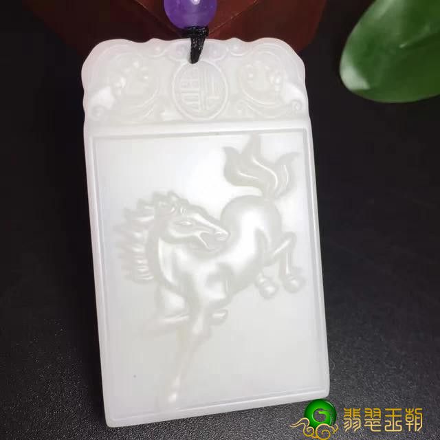 老翡翠镂雕挂件翡翠生肖虎马猴喻意   第3张