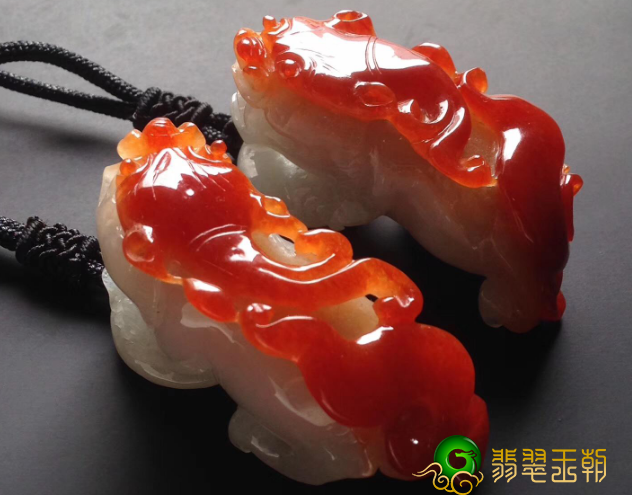 300亿翡翠原石翡翠貔貅的价格行情怎么样？它的价格应该看哪些方面？   第3张