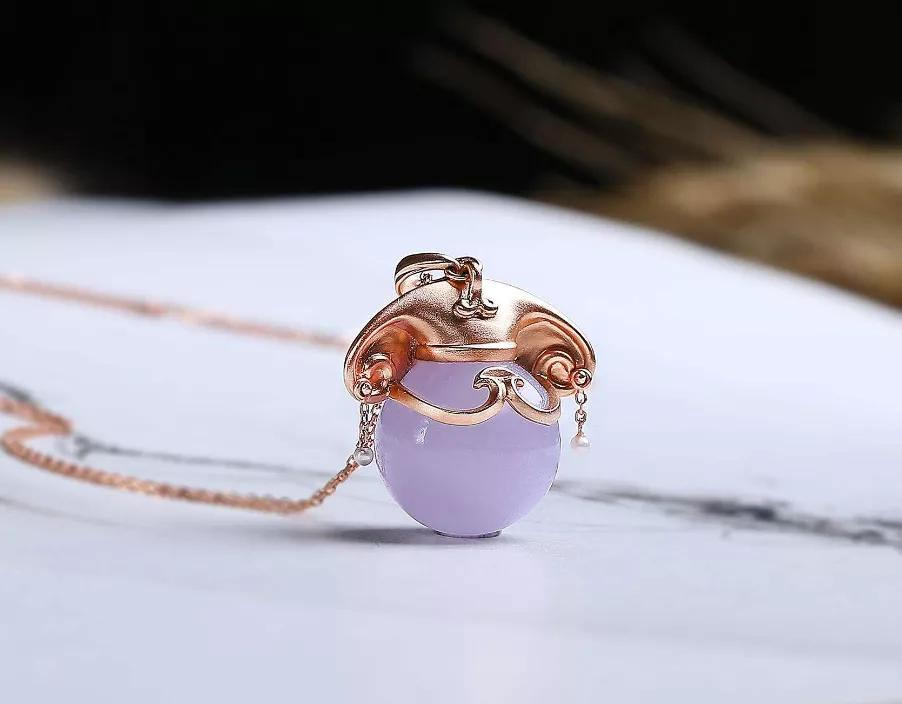 估价、拿货价、开价，如何搞懂翡翠价格？  第4张