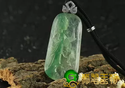 微拍堂的翡翠原石咋样翡翠观音市场价格翡翠观音市场价格多少及挑选   第1张