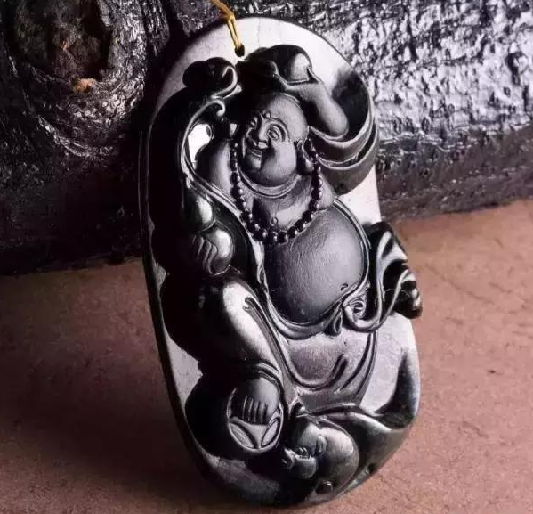 解读乌鸡种翡翠的黑历史  第4张