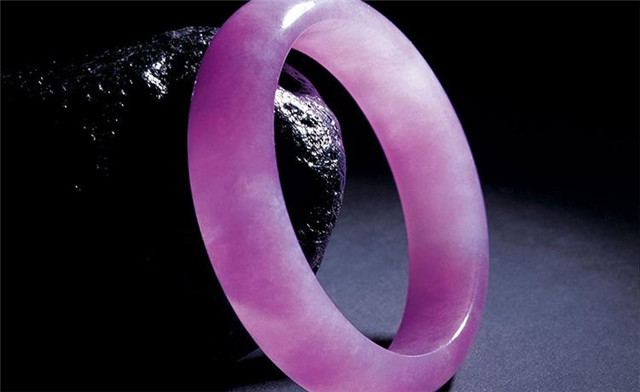 紫翡翠手镯价格高吗？答案在这里了！   第3张