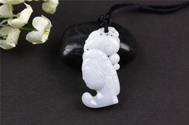 缅甸玉为什么叫翡翠?它为什么这么受欢迎？   第4张