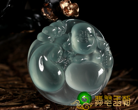 翡翠有带证书鉴定危害玻璃种翡翠价钱的要素有什么 