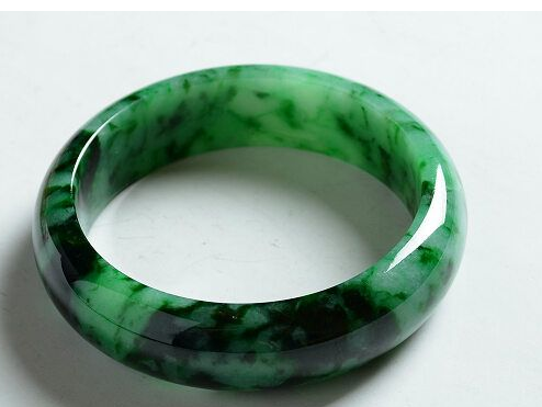 厦门市翡翠原石翡翠什么种 花青翡翠的种类 