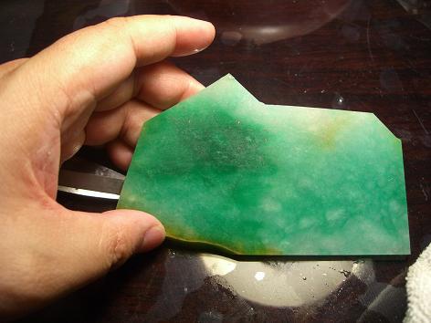 哪里有翡翠原石出售？原石质量怎么样？   第2张