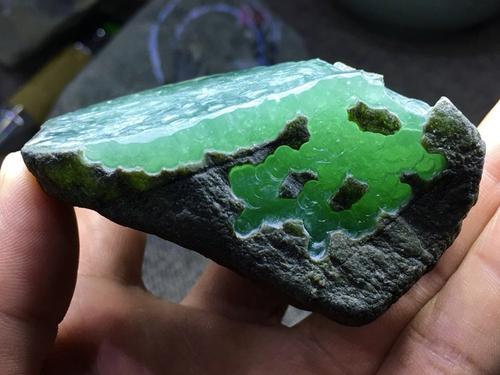 翡翠原石产地 翡翠原石产地 哪里有好翡翠 