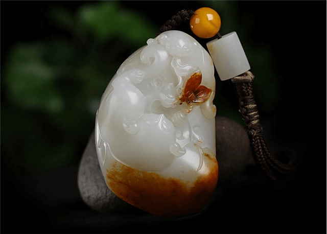 和田玉原石小籽值钱吗？籽料是越大越好吗？   第2张