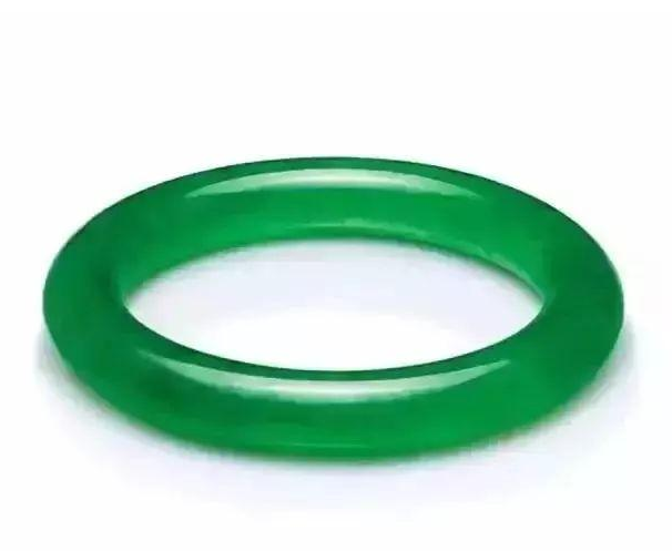 翡翠原石怎么好销售翡翠“手镯王”惊现苏富比拍卖会，估价一个亿   第18张