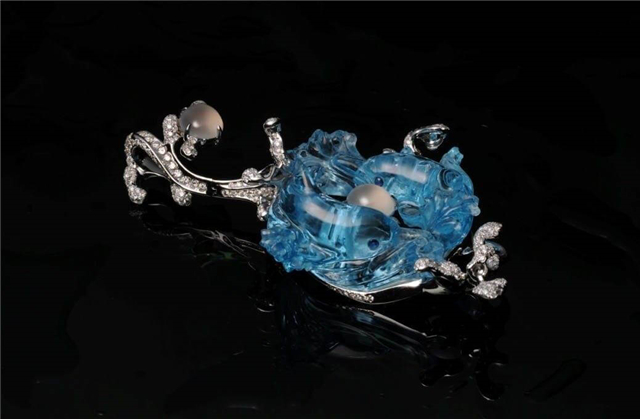 翡翠什么机构鉴定真假蓝水翡翠一般什么价格？如何选购蓝水翡翠？   第2张