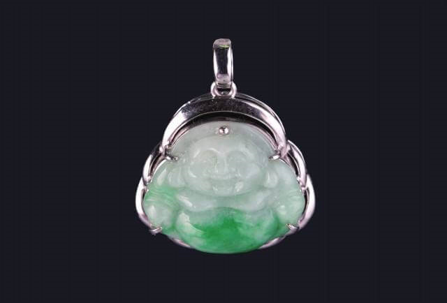 豆种翡翠春带彩挂件带绿的翡翠为什么那么贵？贵不贵原来要看这些因素！   第2张