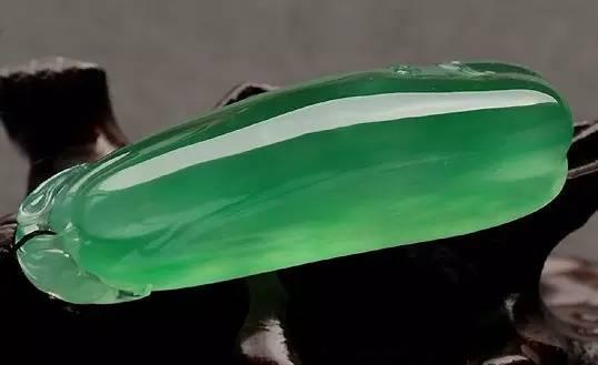 百万飘花翡翠手镯图片带你走出翡翠认识10大误区   第7张