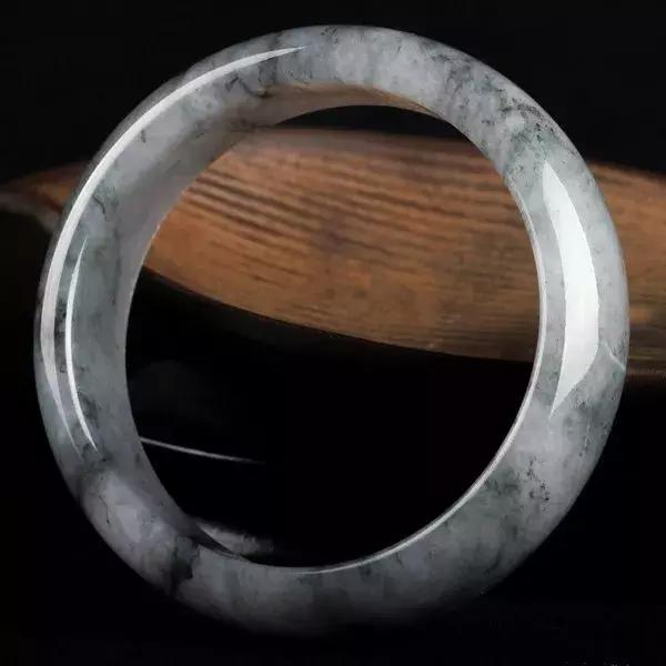 翡翠的“四黑”了解下   第3张