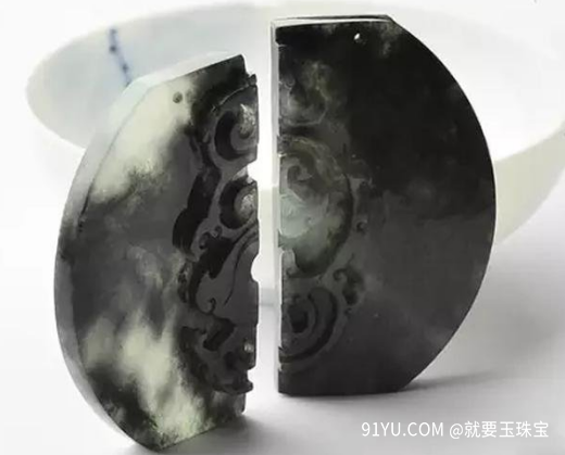 乌鸡种翡翠和墨翠有哪些不一样?他们的差别在哪儿? 