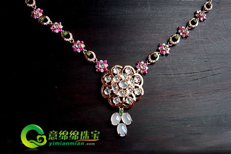 Price inquiry of ice jadeite pendant 翡翠项圈的样式和佩带技巧  第2张