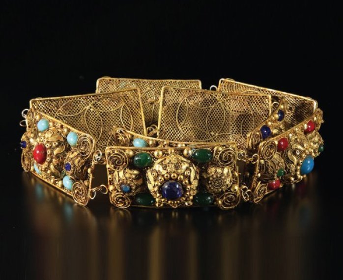 这些几千年沉积的珠宝之美，很冷艳！是让你一见就难忘的古典珠宝  第1张