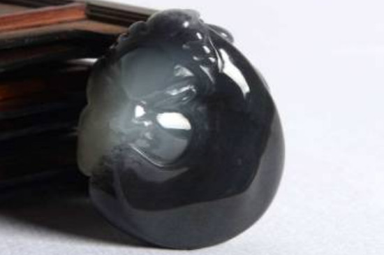 黑玉是什么玉  第2张