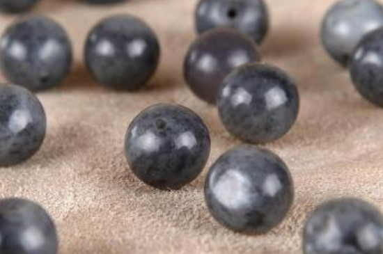 黑玉是什么玉  第3张