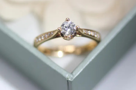 0.3ct钻石是多少克拉  第3张