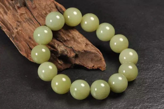 黄口料会越戴越透吗  第3张