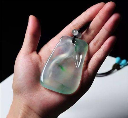 精品翡翠挑选小技巧，买到优质翡翠就靠它了！  第6张