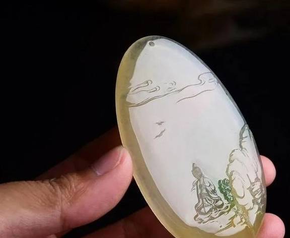 我是玉雕师，两片同料大马坎翡翠毛料，雕刻出一对无价值之宝  第8张