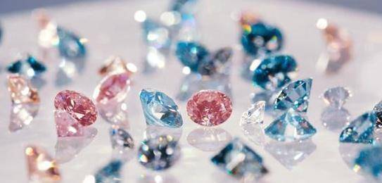 受人追捧200年代表爱情的钻石，如今可以制造了?  第7张