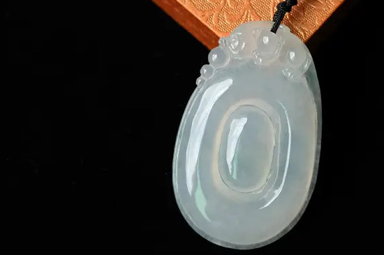 福贝翡翠的寓意是什么  第2张