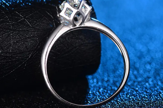 足铂999是铂金吗  第2张