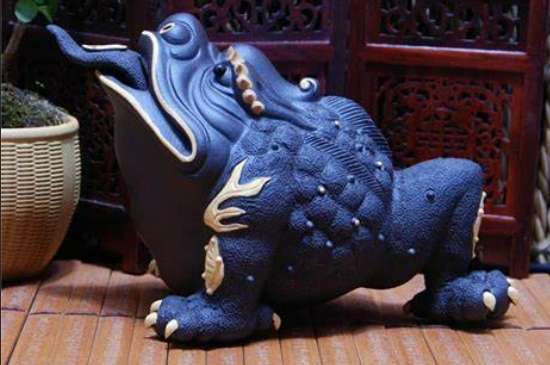 金蟾上的灰可以随便擦吗  第1张