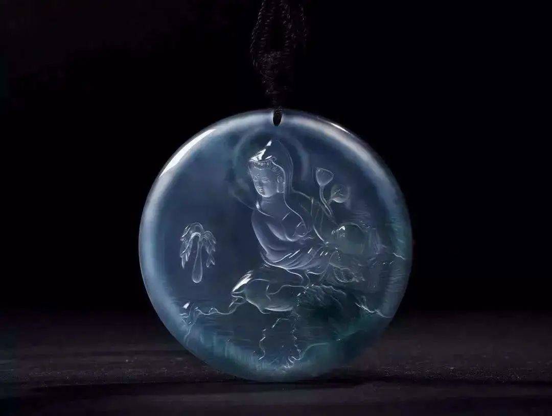 翡翠观音与弥勒佛的传说，为什么翡翠挂件多以此为题材  第5张