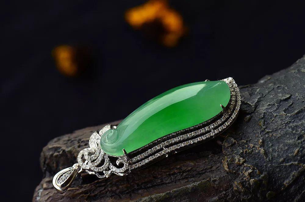 新买的翡翠需要去掉表面的蜡吗？很多人都不懂！  第6张