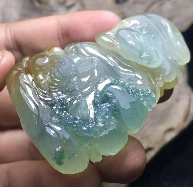木那场口自在观音雕刻过程  第7张