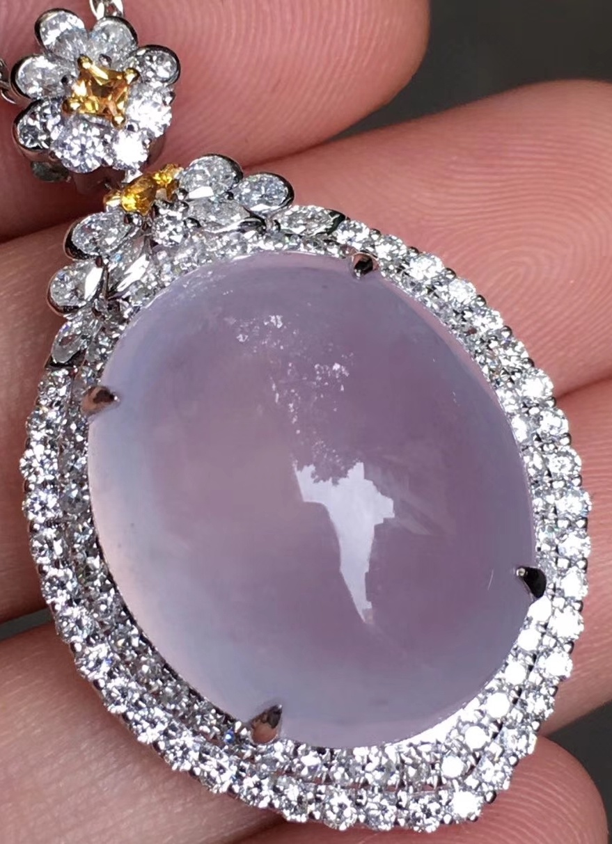 翡翠玉石没有固定价格，如何衡量翡翠的价值？  第7张