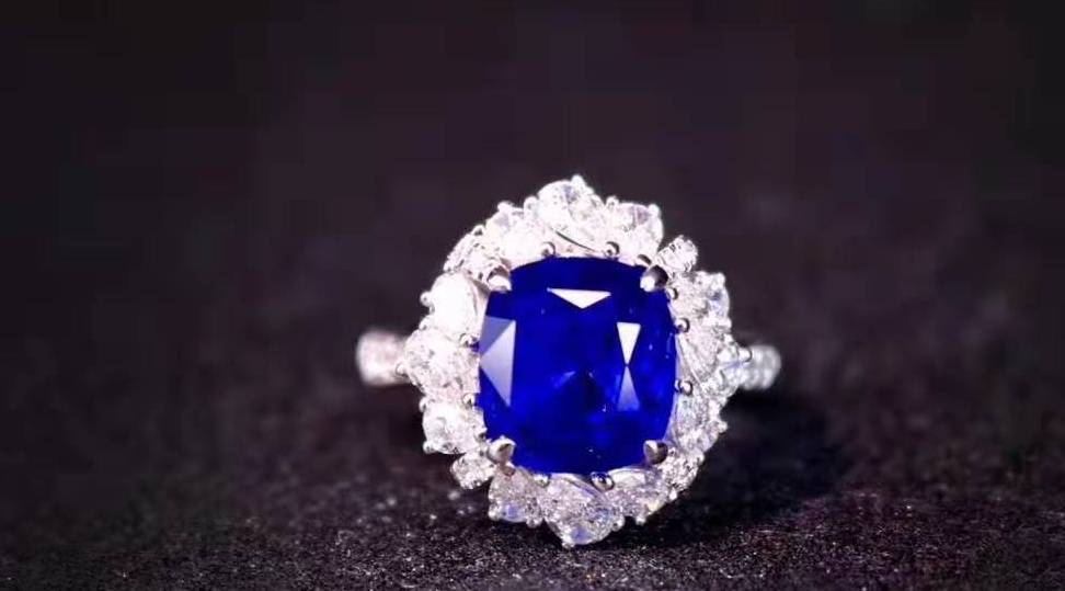 如何区分蓝宝石的好坏?肉眼分辨皇家蓝品质  第3张
