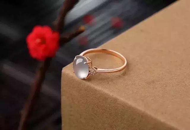 戒托价格高会不会不划算？错！贪便宜毁手毁宝石！  第6张